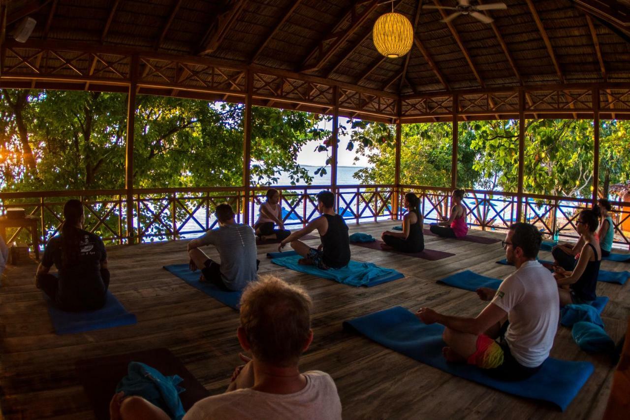 Siladen Resort & Spa Bunaken Kültér fotó